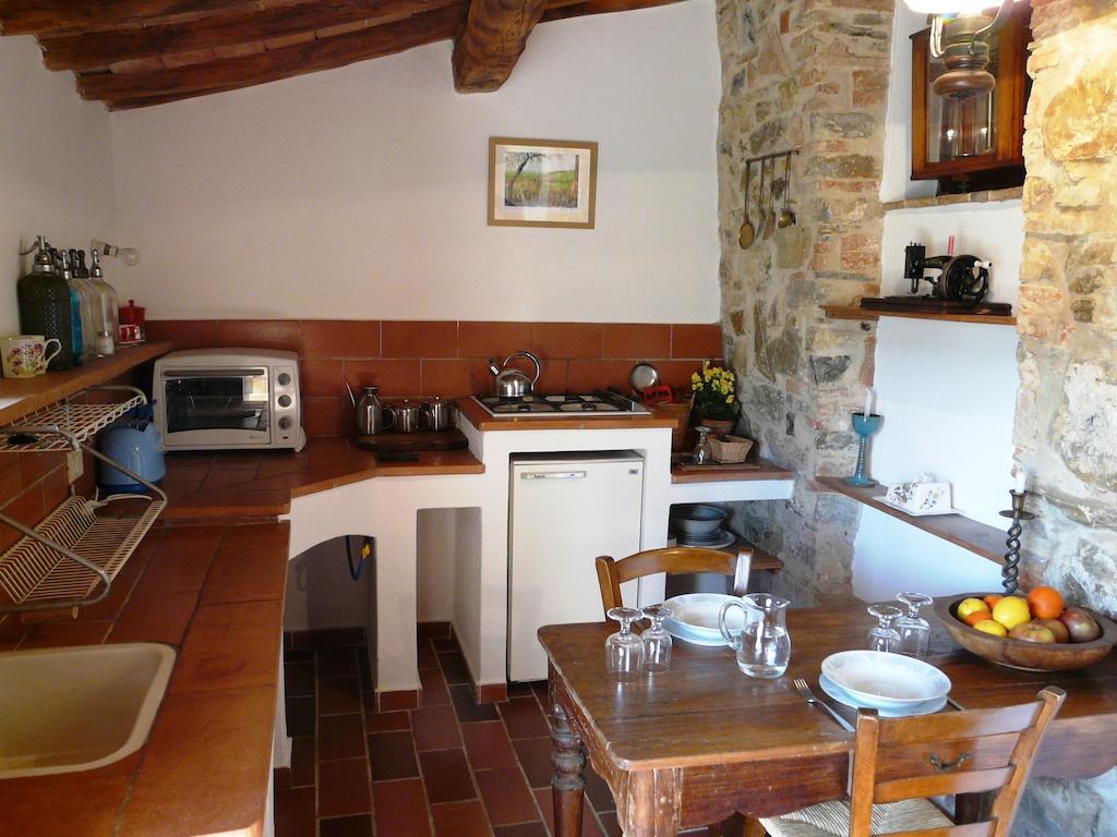 Maison d'hôtes Podere Patrignone à Castellina in Chianti Chambre photo